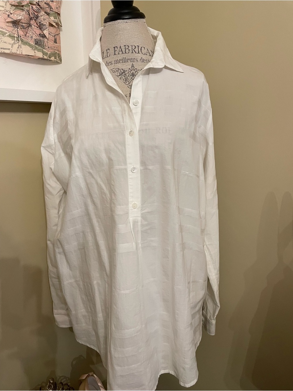 Burberry Cream and White Cotton Button-Up Shirt